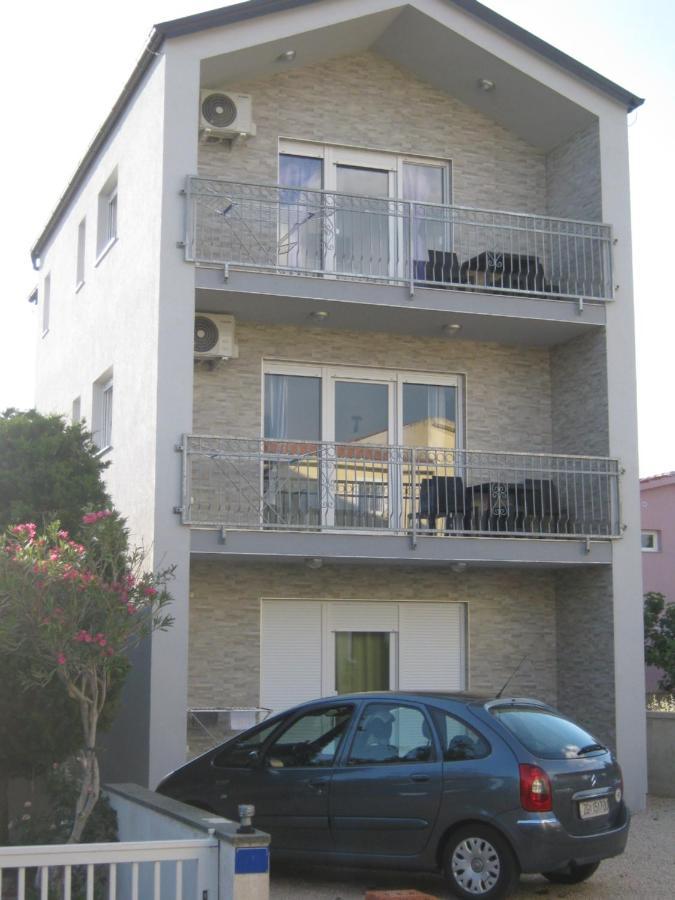 Apartmani Rebecca Vir Ngoại thất bức ảnh