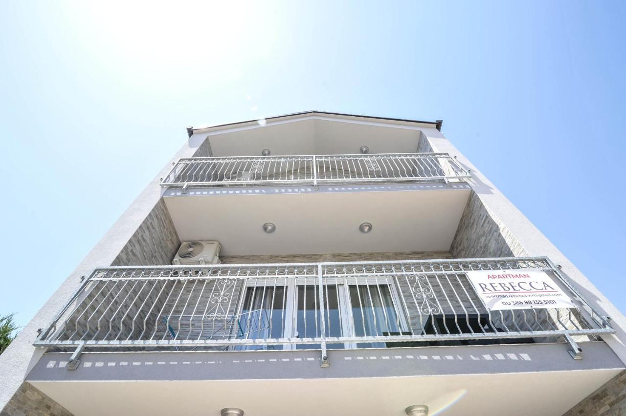 Apartmani Rebecca Vir Ngoại thất bức ảnh
