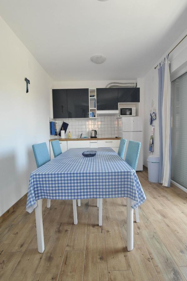 Apartmani Rebecca Vir Ngoại thất bức ảnh