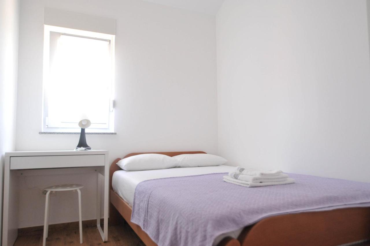 Apartmani Rebecca Vir Ngoại thất bức ảnh