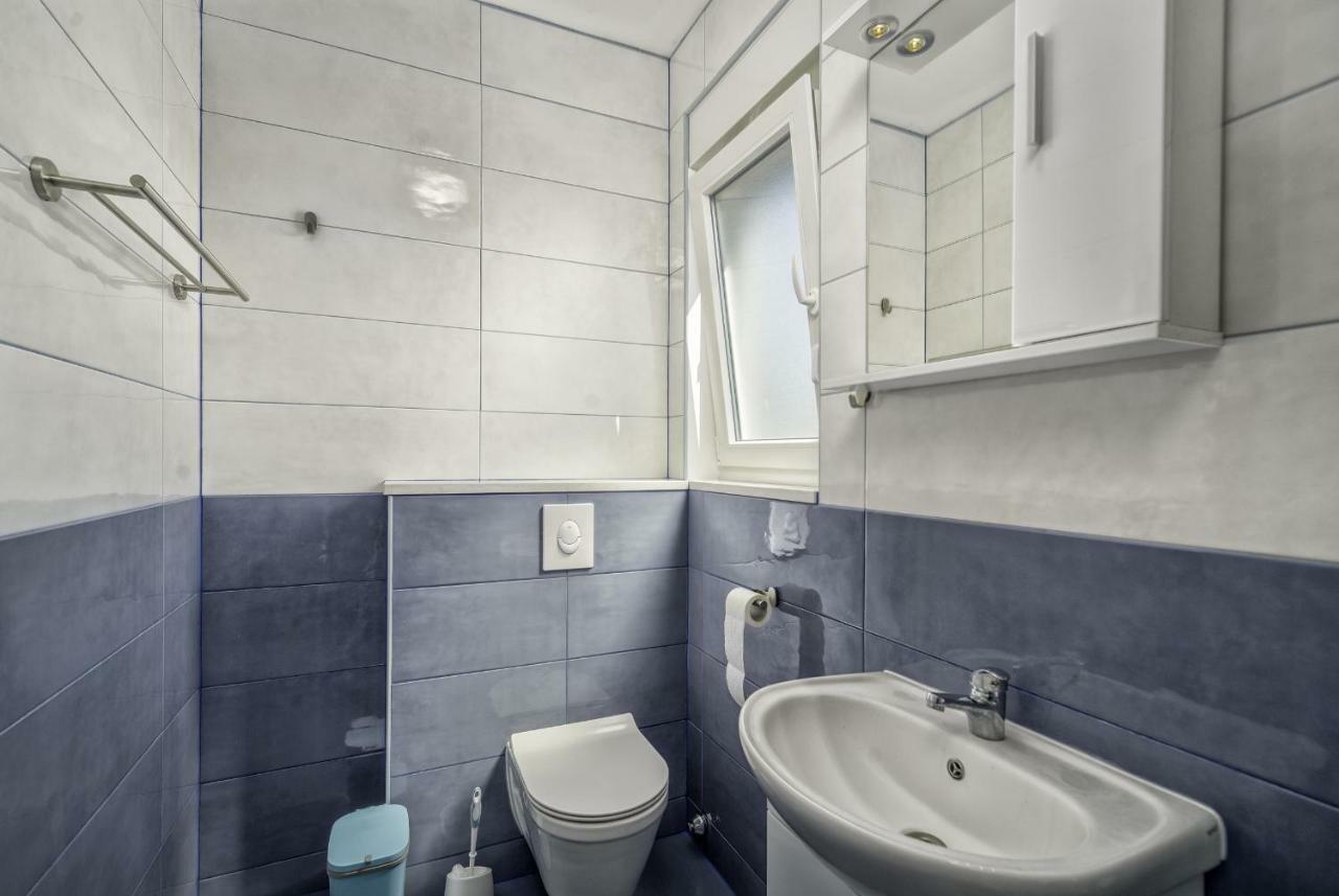 Apartmani Rebecca Vir Ngoại thất bức ảnh